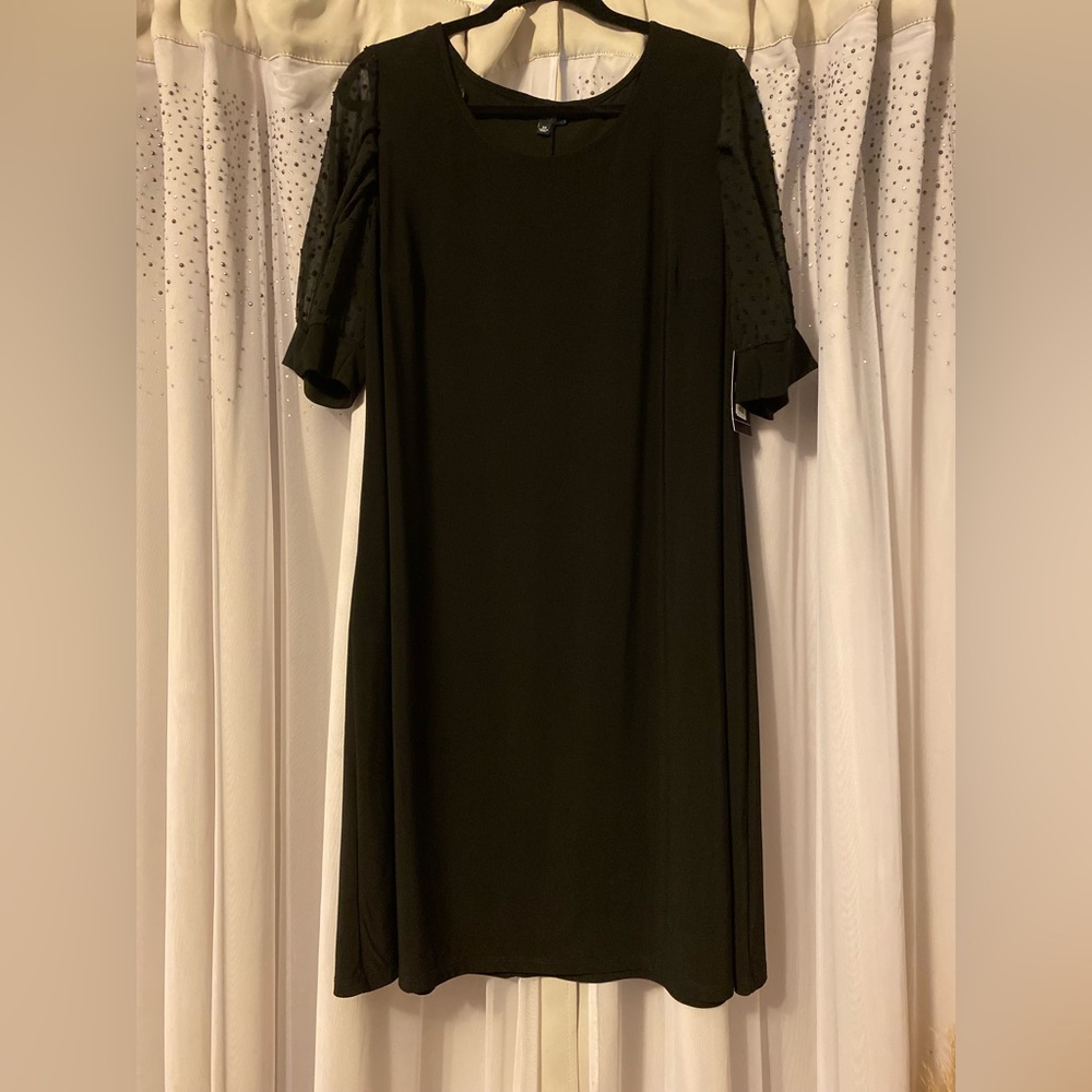 Brand- MSK
Size- 2X, PTP- 23”-26”, Length- 39”
Color- Black